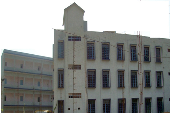 https://cache.careers360.mobi/media/colleges/social-media/media-gallery/21344/2018/10/10/Campus View of Tagore College of Education Mahendergarh_Campus-View.jpg